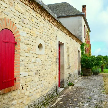 Domaine Des Ormeaux Ferienhaus Ajat