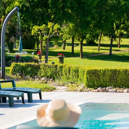 Domaine Des Ormeaux Holiday home