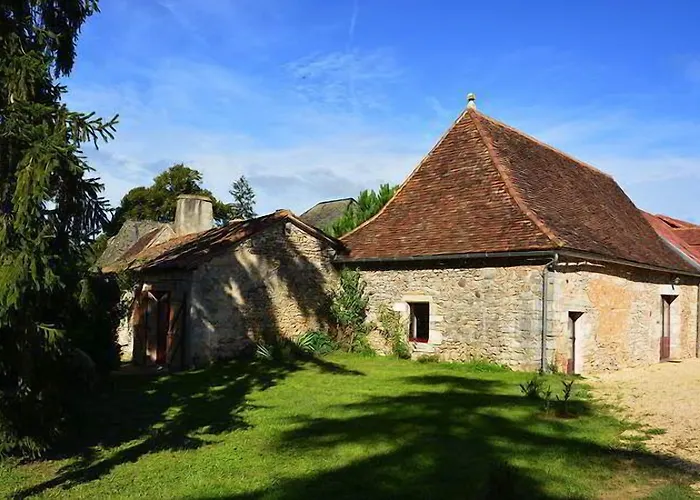 Domaine Des Ormeaux بيت للعطل *